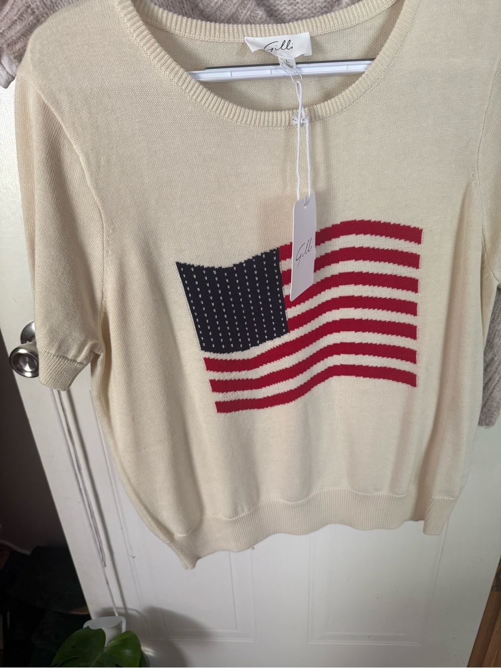 Gilli Cream Knit Top with Navy and Red Flag Graphic